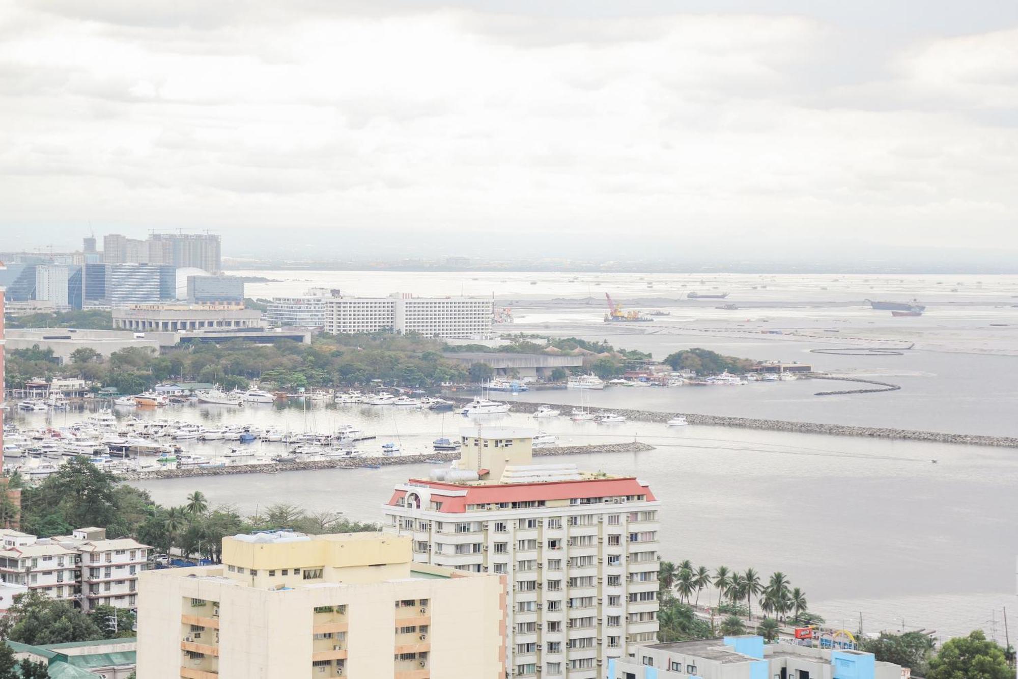 Pacific Bay Grand Suites Manila Exterior foto