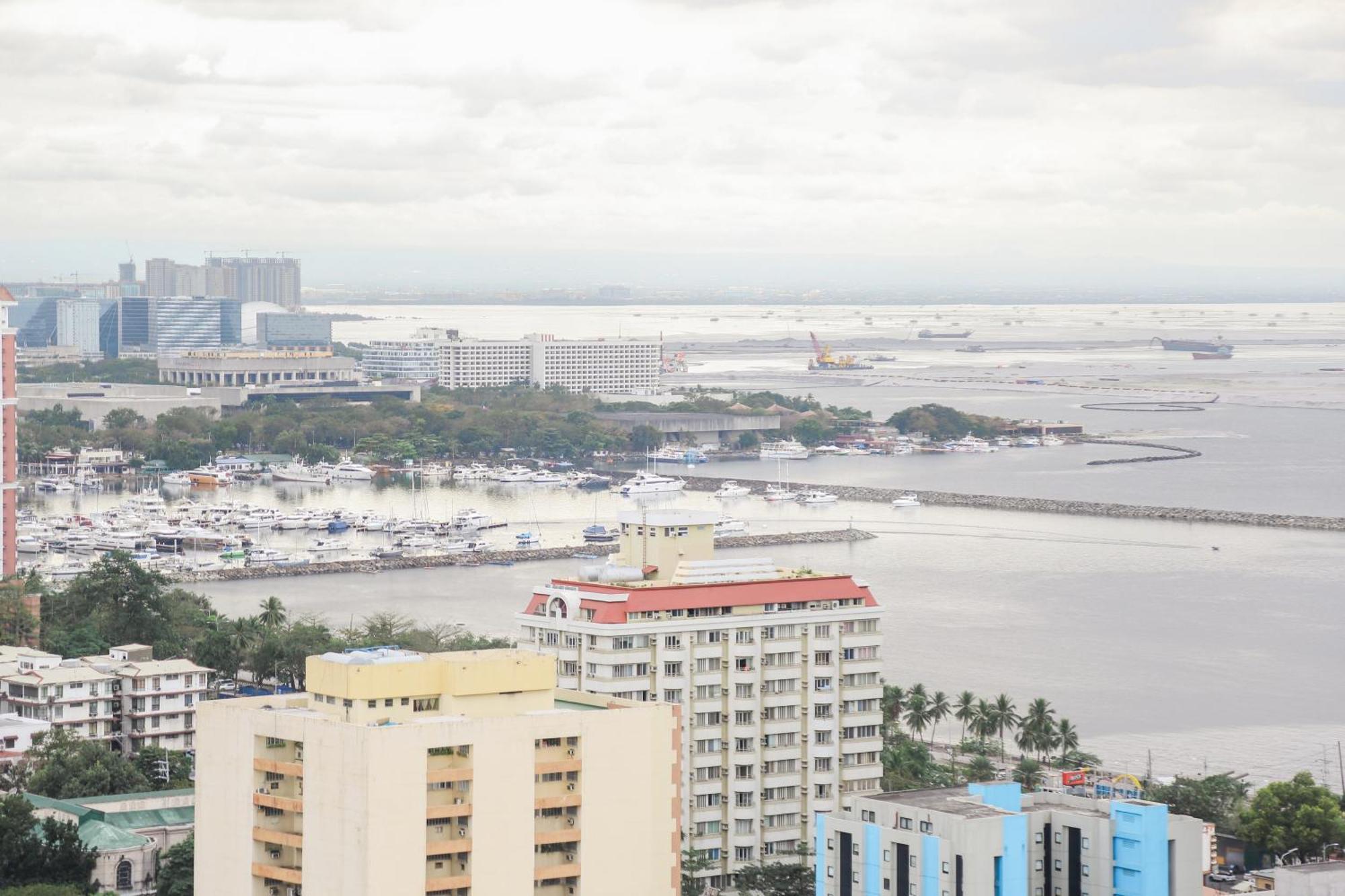 Pacific Bay Grand Suites Manila Exterior foto